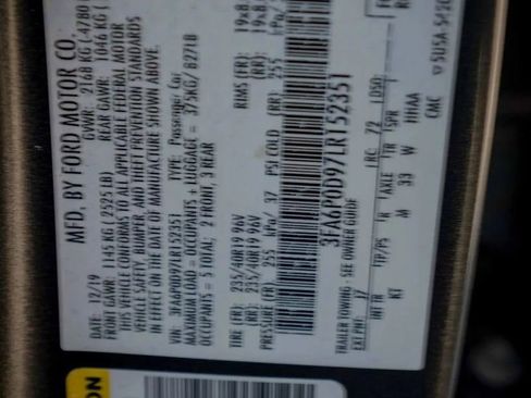 Used 2020 Ford Fusion Titanium AWD/4WD image 45