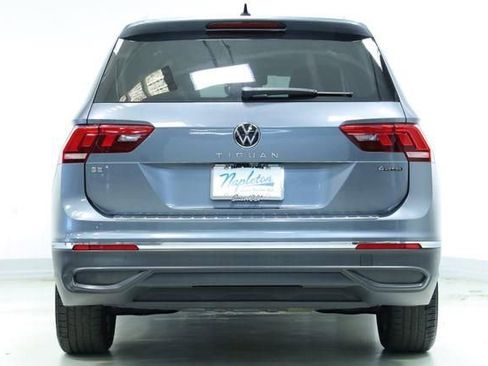 Used 2023 Volkswagen Tiguan SE AWD/4WD image 8