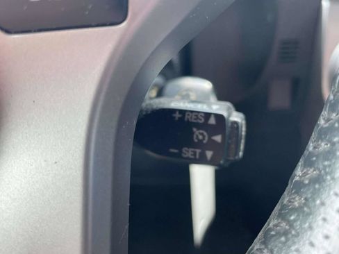 Used 2018 Toyota 4Runner SR5 Premium RWD image 21