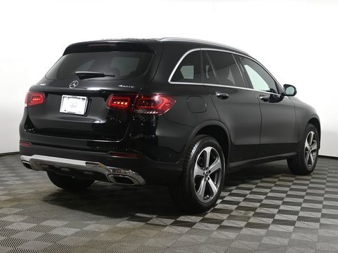 Used 2022 Mercedes-Benz GLC 300 4MATIC image 7