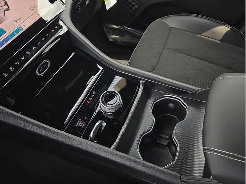 New 2026 Jeep Grand Cherokee L 4WD image 20