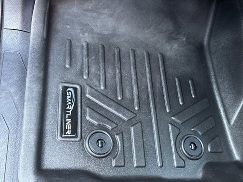 Used 2018 Toyota Tacoma TRD Sport image 22