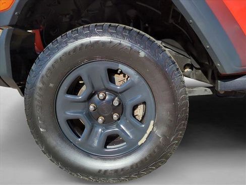 Used 2018 Jeep Wrangler Sport image 21