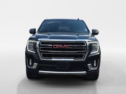 Used 2024 GMC Yukon XL SLT AWD/4WD image 8