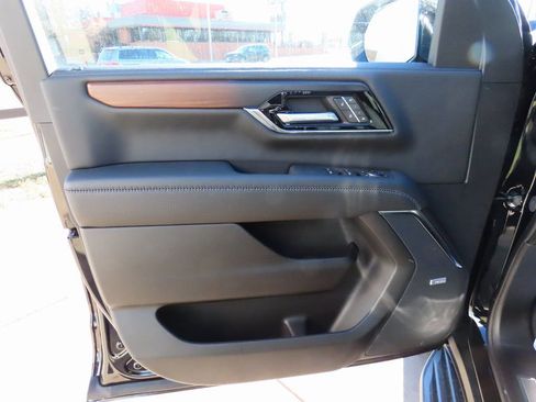 New 2026 GMC Yukon XL Denali image 26