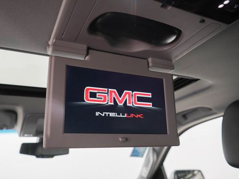 Used 2018 GMC Yukon SLT w/ Open Road Package AWD/4WD image 15