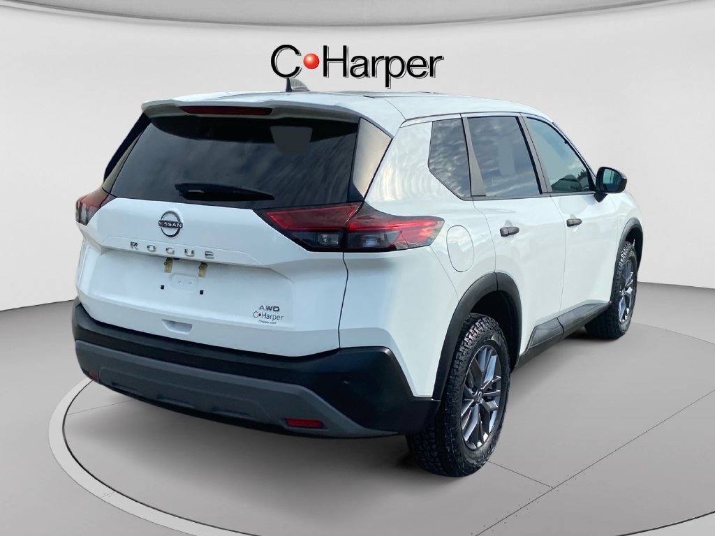 Used 2023 Nissan Rogue S AWD/4WD image 3