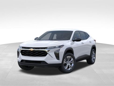 New 2026 Chevrolet Trax LS FWD image 6