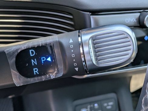 Certified 2025 Hyundai Ioniq 5 SEL RWD image 24