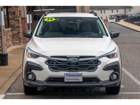 Used 2024 Subaru Crosstrek 2.0i Premium image 8