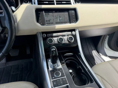 Used 2016 Land Rover Range Rover Sport HSE image 22