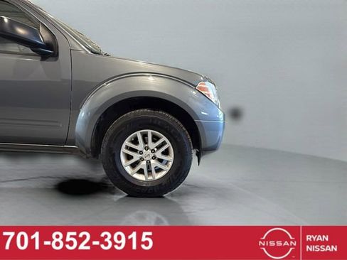 Certified 2017 Nissan Frontier SV image 20