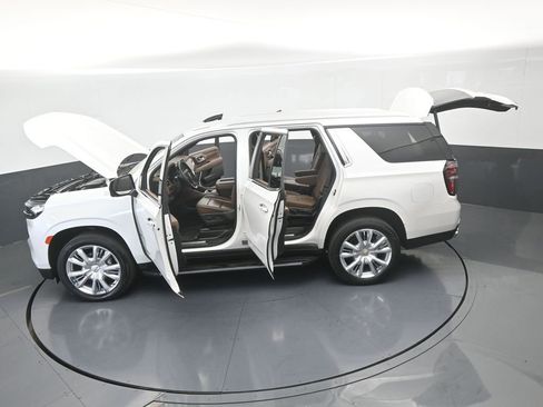 Used 2024 Chevrolet Tahoe High Country RWD image 69