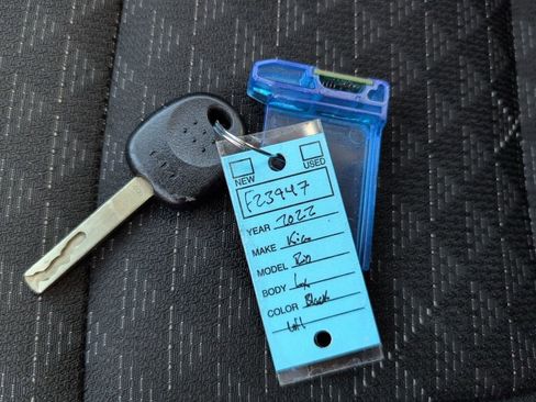 Used 2022 Kia Rio LX image 9