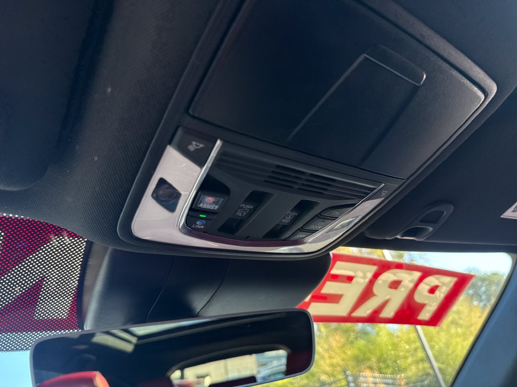 Used 2022 Acura RDX w/ Advance Package FWD image 23