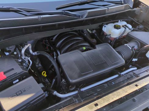 Used 2025 Chevrolet Silverado 1500 LT image 30