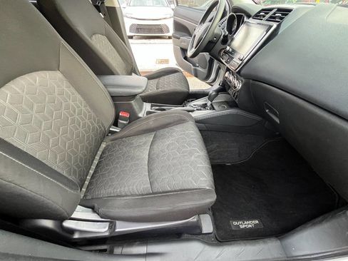 Used 2020 Mitsubishi Outlander Sport Black Edition image 12