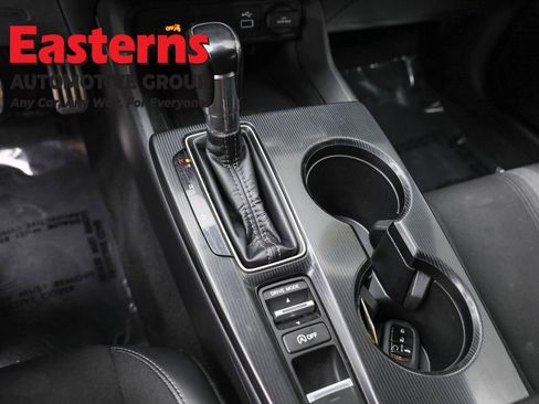 Used 2022 Honda Civic Sport image 13
