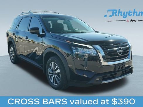 Used 2023 Nissan Pathfinder SL image 1