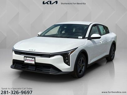 New 2026 Kia K4 LXS