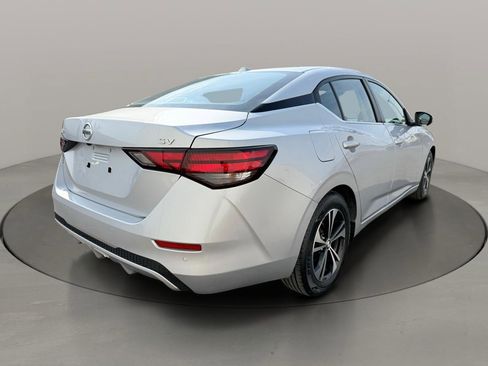 Used 2022 Nissan Sentra SV image 6
