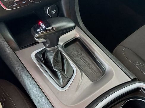 Used 2023 Dodge Charger SXT RWD image 20