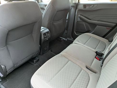 Used 2022 Ford Escape SE w/ Convenience Package image 24