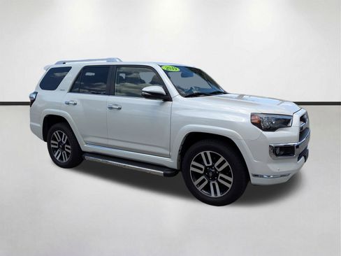 Used 2019 Toyota 4Runner Limited AWD/4WD image 2