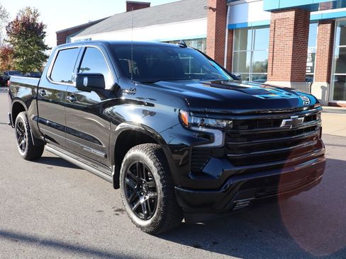 Used 2025 Chevrolet Silverado 1500 High Country w/ Midnight Edition image 4