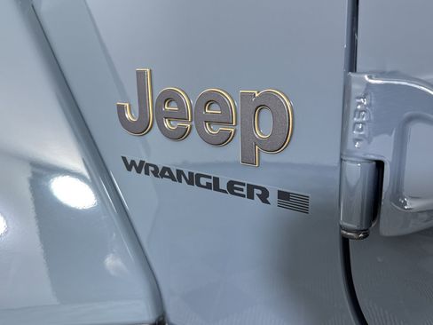 Used 2024 Jeep Wrangler Unlimited Rubicon 392 w/ Dual Top Group image 21