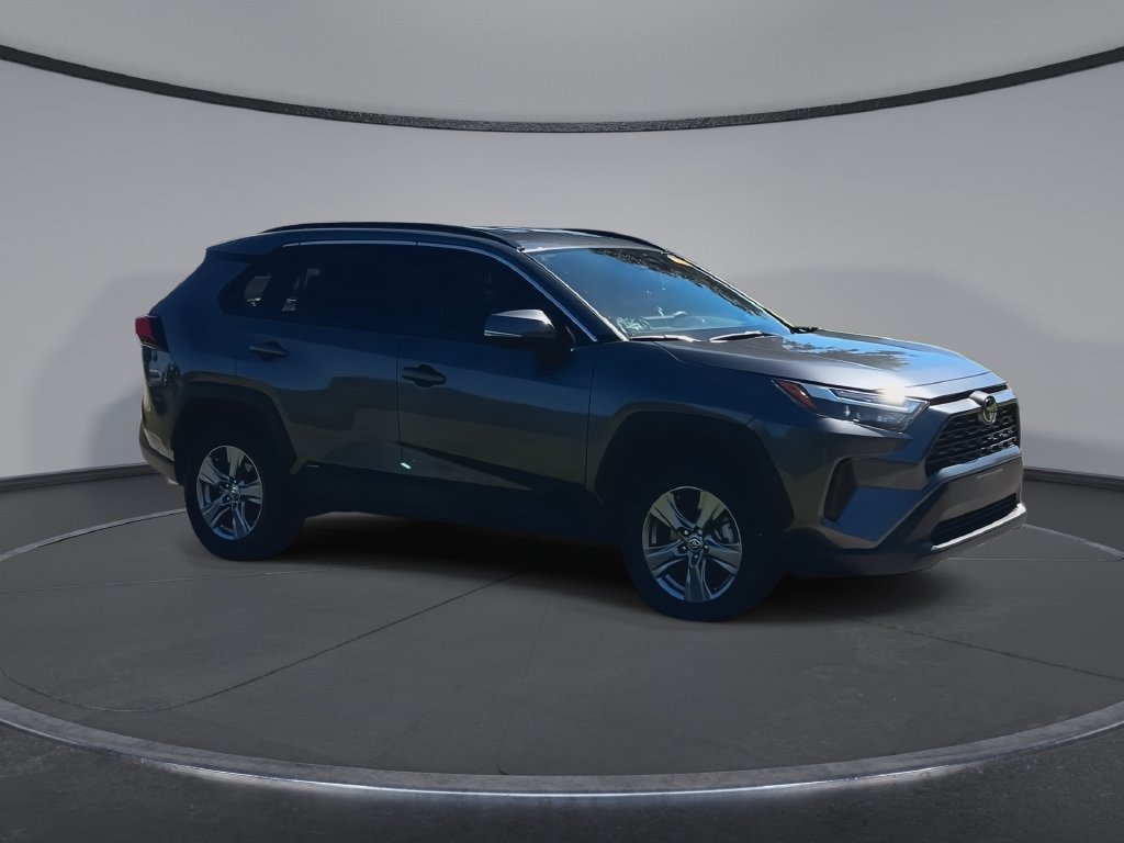 Certified 2025 Toyota RAV4 LE AWD/4WD image 2