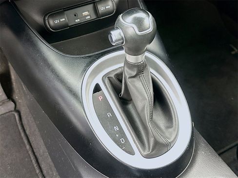 Used 2016 Kia Soul Base image 15
