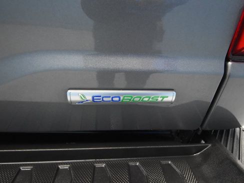 Used 2021 Ford F150 Lariat w/ Equipment Group 502A High image 46