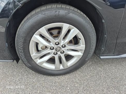 Used 2022 Toyota Sienna Limited AWD/4WD image 26