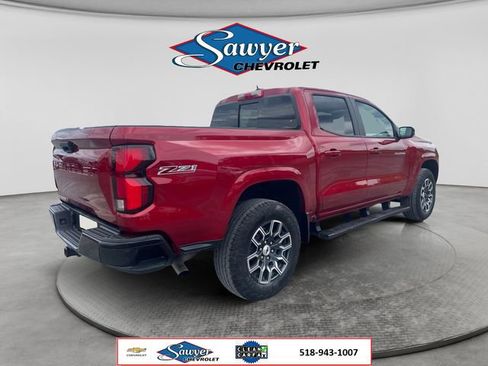 Used 2023 Chevrolet Colorado Z71 w/ Z71 Convenience Package 2 AWD/4WD image 5