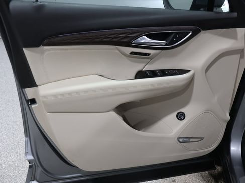 Used 2023 Buick Envision Avenir image 13