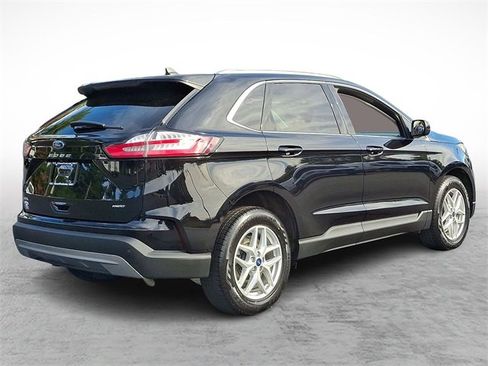 Certified 2022 Ford Edge SEL w/ Convenience Package image 6