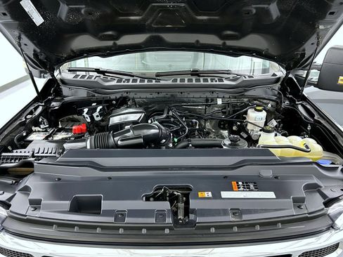 Used 2025 Ford F250 XLT image 24