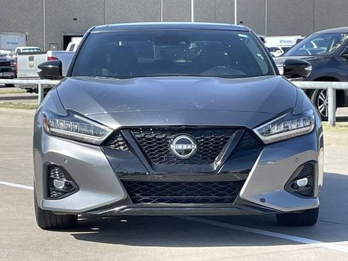 Used 2023 Nissan Maxima SR w/ Sport Mat Group FWD image 7