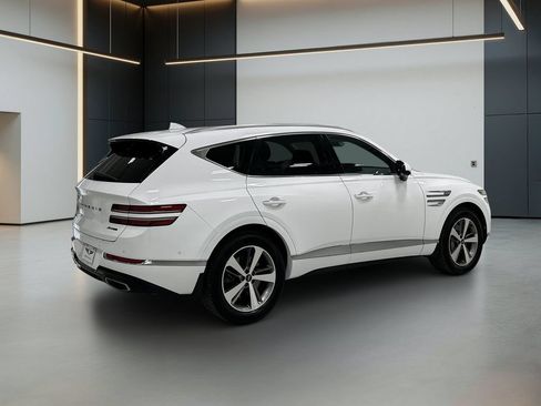 Used 2021 Genesis GV80 3.5T w/ Advanced Package 06 AWD/4WD image 6