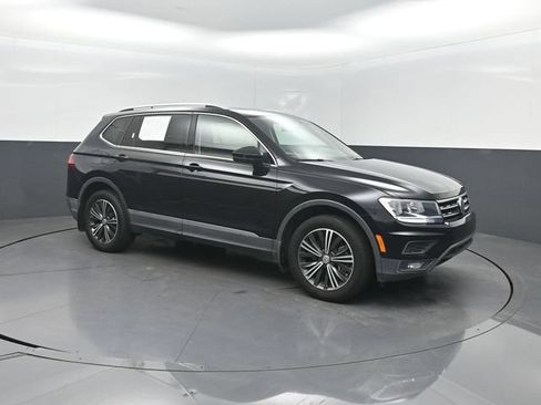Used 2019 Volkswagen Tiguan SEL FWD image 29