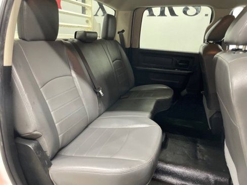 Used 2018 RAM 3500 Tradesman image 26