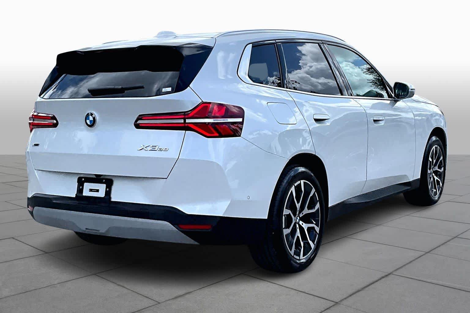 Used 2026 BMW X3 xDrive30i AWD/4WD image 13