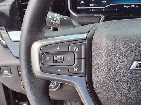 Used 2025 Chevrolet Silverado 1500 LT Trail Boss w/ Convenience Package II AWD/4WD image 34