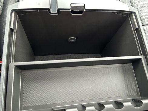 New 2026 Ford F350 Lariat w/ Black Appearance Package image 42