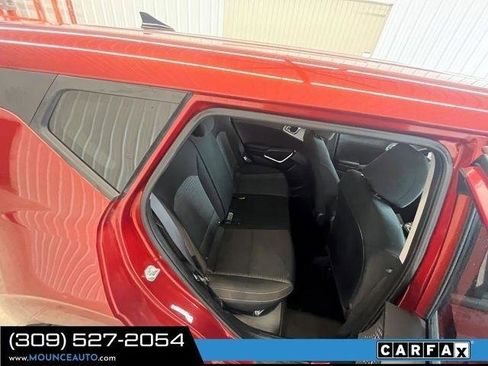 Used 2023 Kia Soul LX w/ LX Technology Package FWD image 7