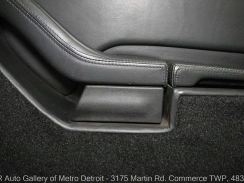 Used 1996 Porsche 911 Turbo image 38