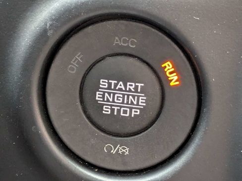 Used 2022 Jeep Wrangler Unlimited Sport AWD/4WD image 27