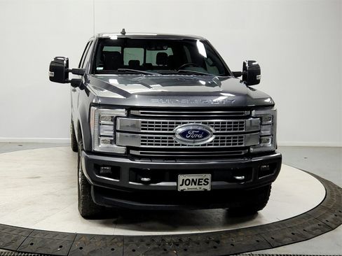 Used 2019 Ford F350 Platinum w/ Platinum Ultimate Package image 2