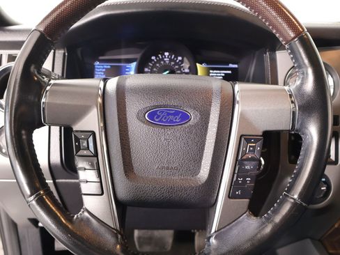 Used 2016 Ford Expedition EL Platinum AWD/4WD image 3